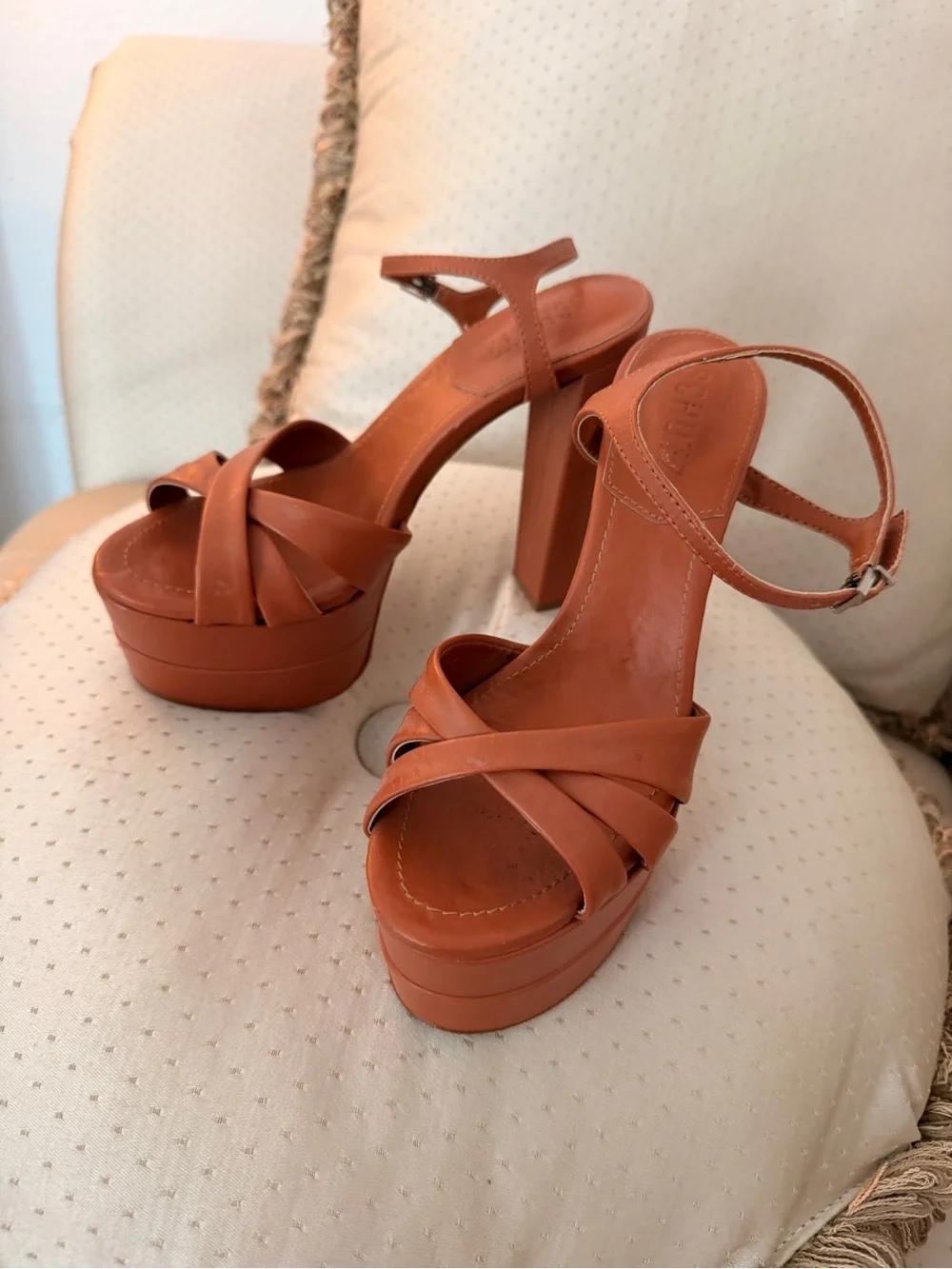 SCHUTZ Keefa Platform Sandal - Tan Brown